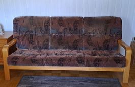 3er Sofa Velourbezug Kirschholz massiv