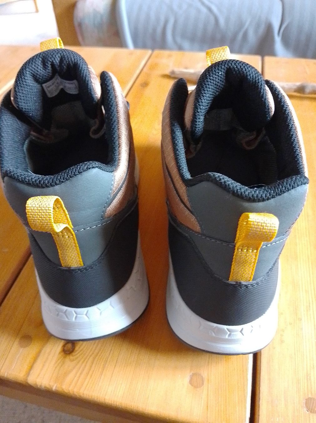 Superfit Scarpe per ragazzi: Superfit Goretex Schuhe Grösse 39 NEU – Nuovo e nell'imballaggio originale da Rigi Kaltbad venduto da san_rxc2 1