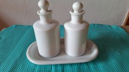 Vintage Menage Essig u.Oel ,aus weissem Porzellan, unbenutzt