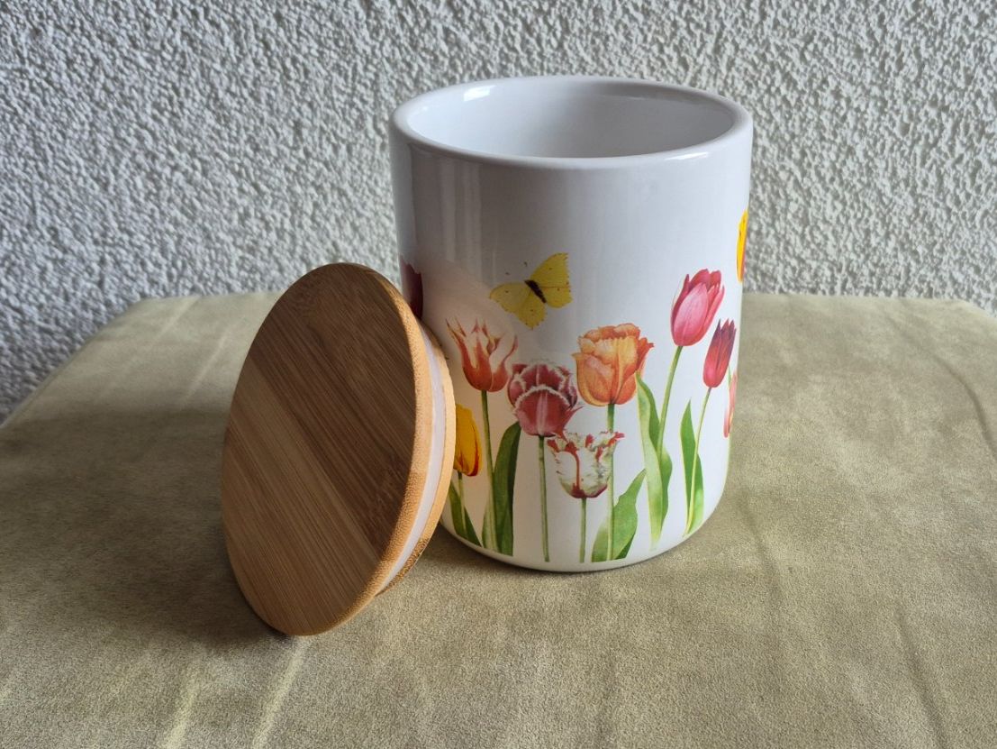Behälter & Ähnliches: Vorratsdose mit Tulpendekor – Gebraucht aus Eggersriet von Fredb 1