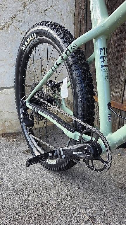 Commencal Biciclette: Vélo commencal META – Nuovo e nell'imballaggio originale da Grancy venduto da nic_5j28 1