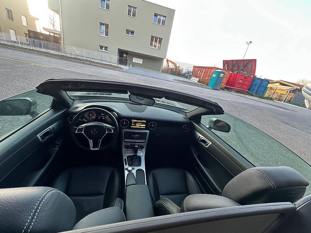 Autos: Mercedes Benz SLK 200 – Gebraucht aus Yverdon les bains von Tquad1400 6