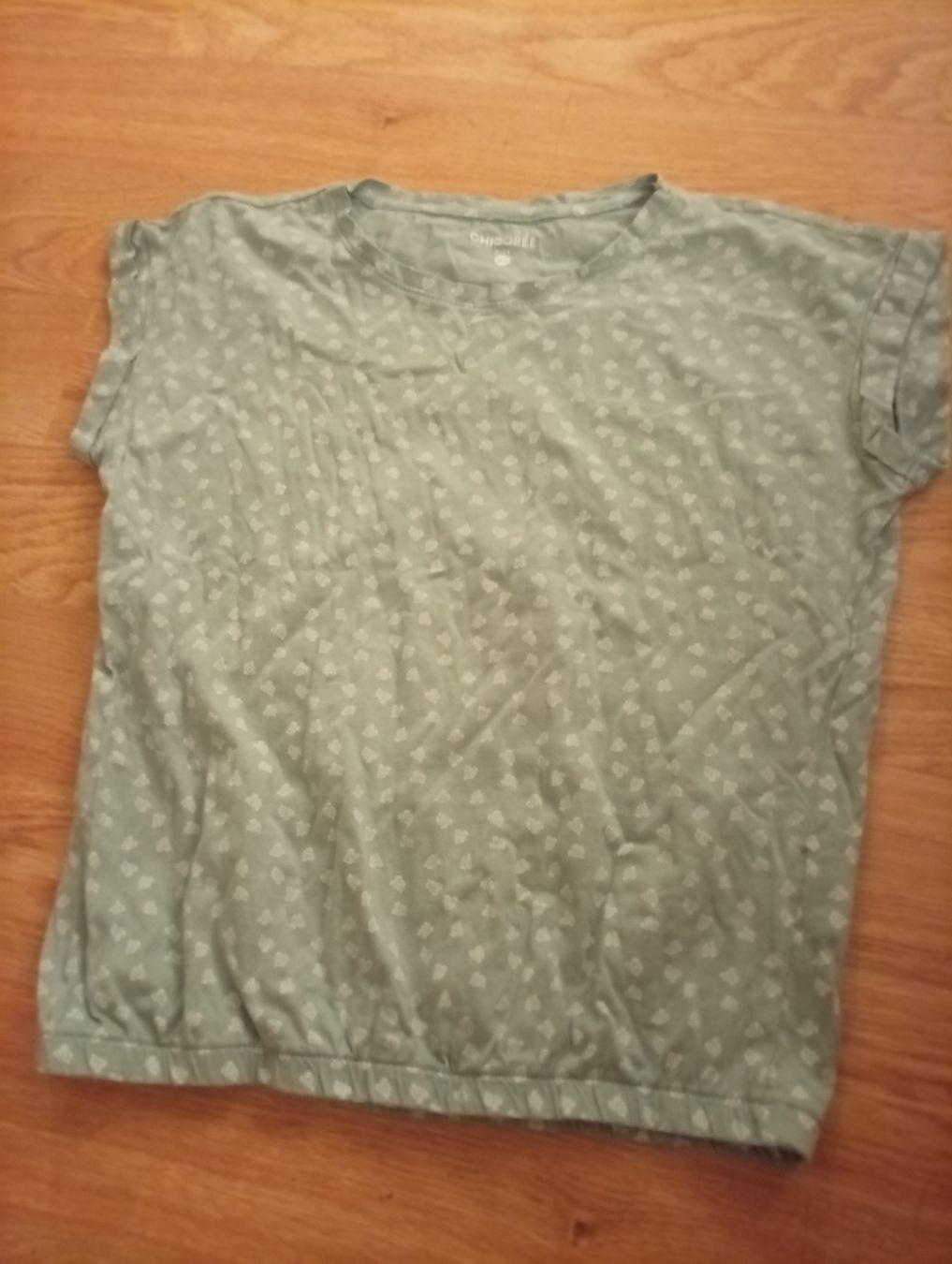 T-shirts: CHICORÉE T-Shirt mit Muster Grösse XS  – D'occasion à Worben par ersa01