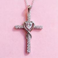 Collier croix diamantée
