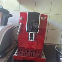 DeLonghi Dinamica Kaffeemaschine rot guter Zustand