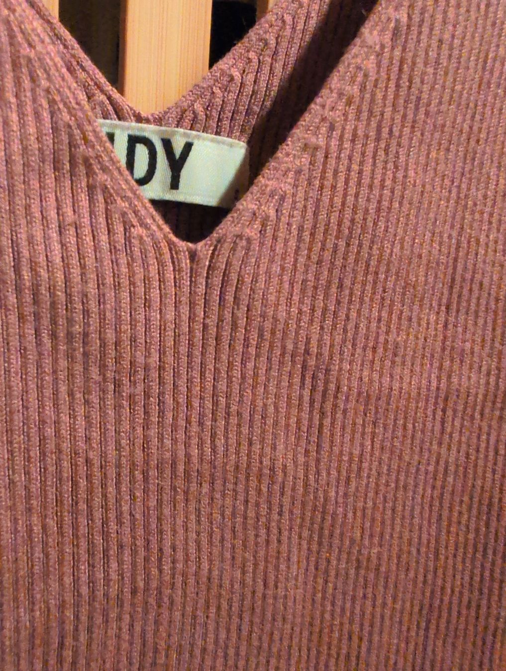 Tops: Top Gr. S Beerenfarben – D'occasion à Unterlunkhofen par SophieS. 1