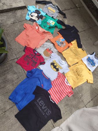 16 Kinder T-Shirts Gr. ab 62-110