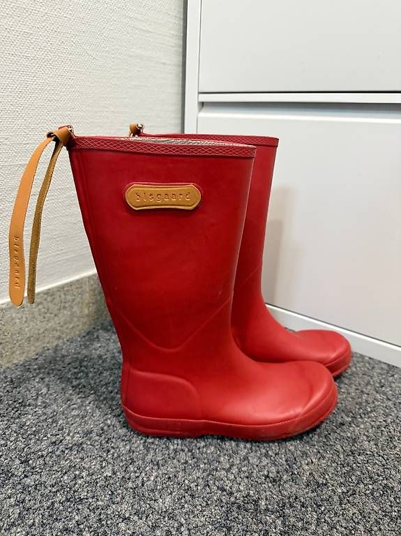 Schuhe für Jungen: Bisgaard Gummistiefel 35 – Gebraucht aus Winterthur von isl_n7sy