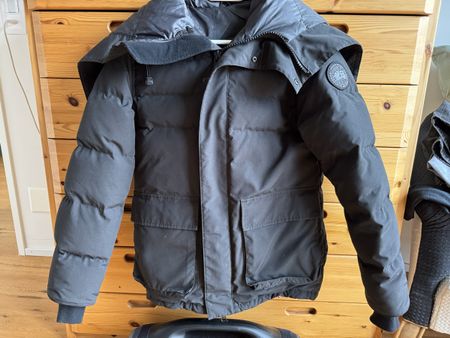 Canada Goose Wedgemount Parka Black Label (man)