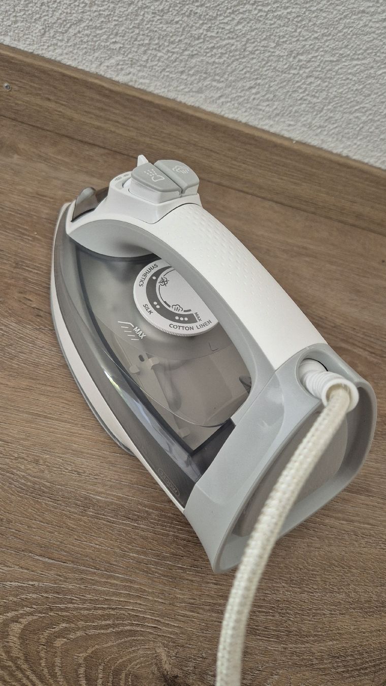 Philips Ferri da stiro: PHILIPS 5000Series Dampfglätteisen – Nuovo (secondo la descrizione) da Pfäffikon ZH venduto da M54X 3
