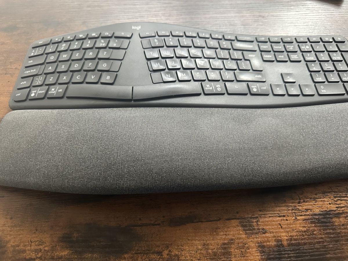 Logitech Tastaturen: Logitech Ergo K860 – Neu (gemäss Beschreibung) aus Zürich von mag_5hxv 3
