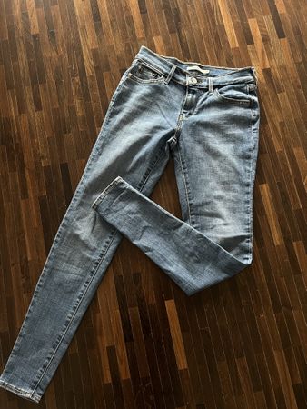 Levis Jeans W26/L30