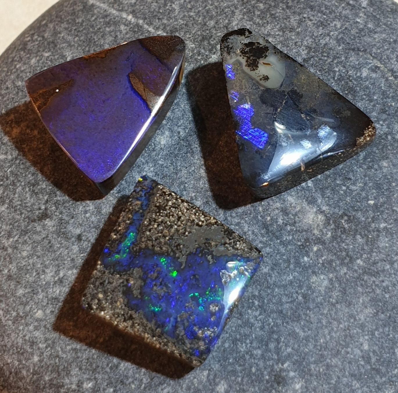 Ciondoli: Boulder Opal Beads / Konvolut 1 – Nuovo (secondo la descrizione) da Niederbüren venduto da Raphael014