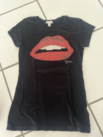 Guess T-Shirt mit Lippen Druck, Schwarz, Grösse S