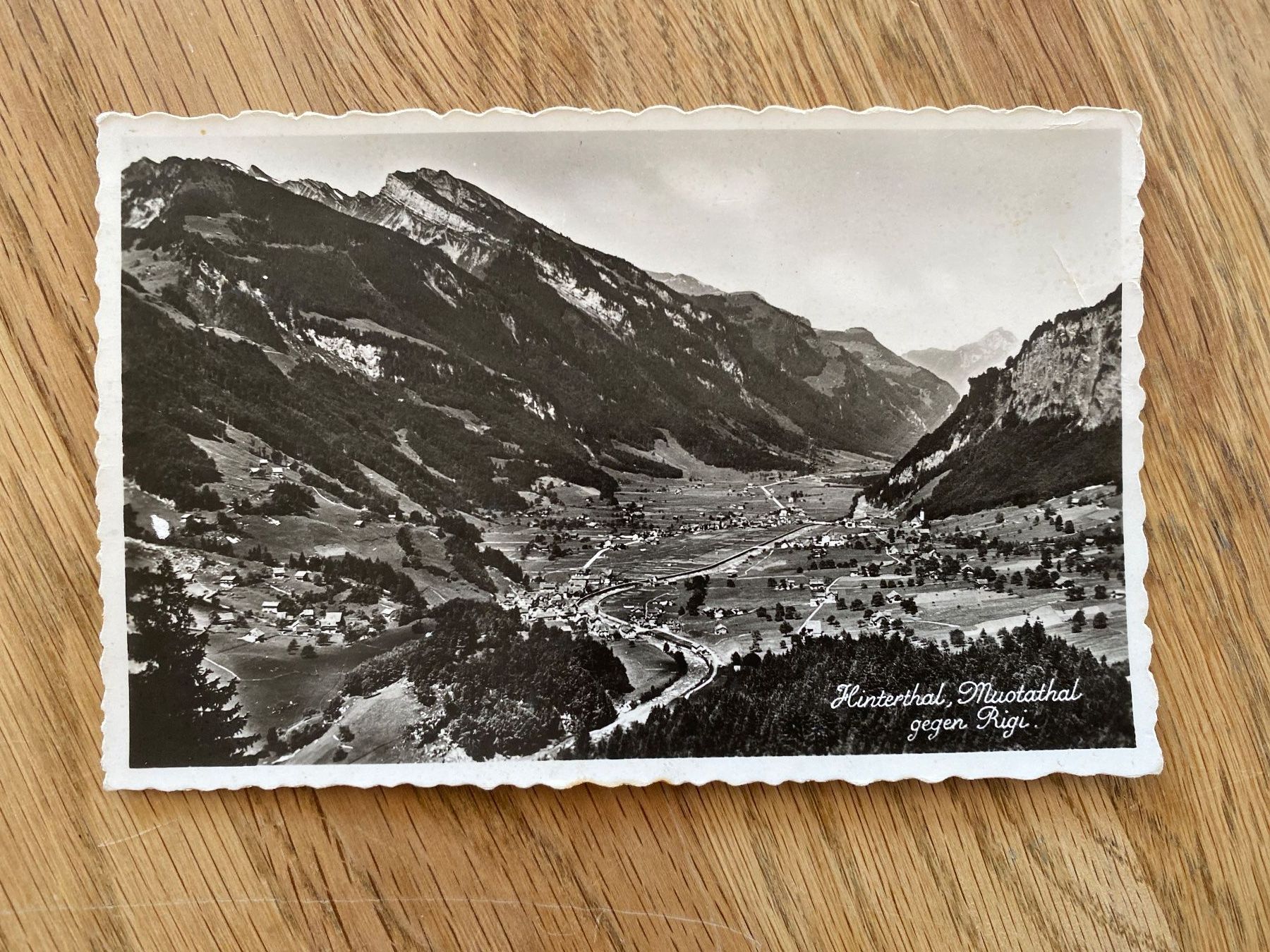 Cartes postales: Ansichtskarte: Hinterthal, Muotathal gegen Rigi – D'occasion à Ibach par Grenat