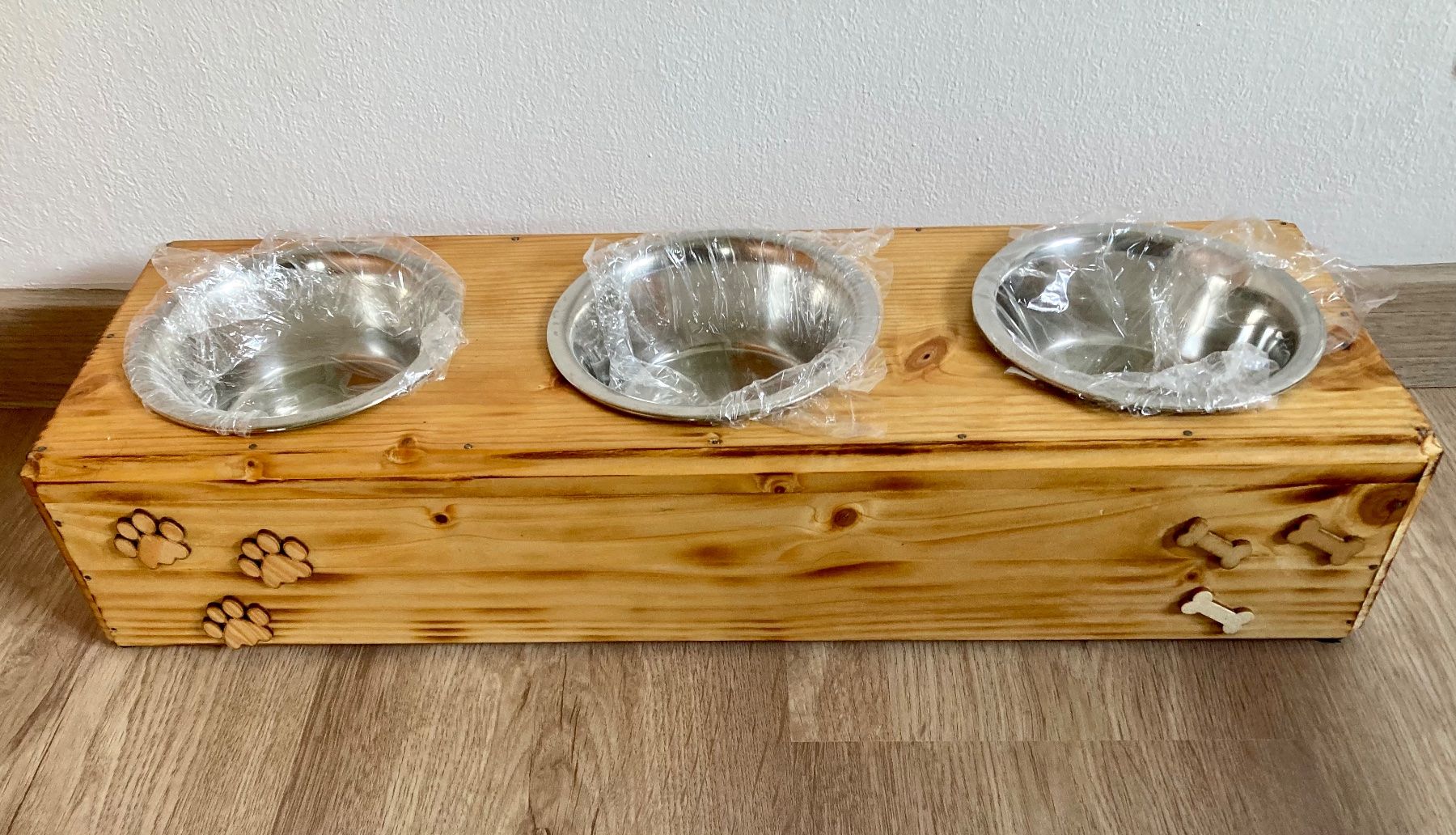 Futter: Hunde/Katzen Futterbar Holz 3 x 400 ml – Neu (gemäss Beschreibung) aus Wildhaus von cayo