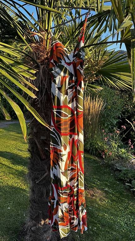 Kleider: Luftiges Maxikleid mit tropischem Blumenmuster Gr 40 – Gebraucht aus Ebnat-Kappel von SilkeTina 2