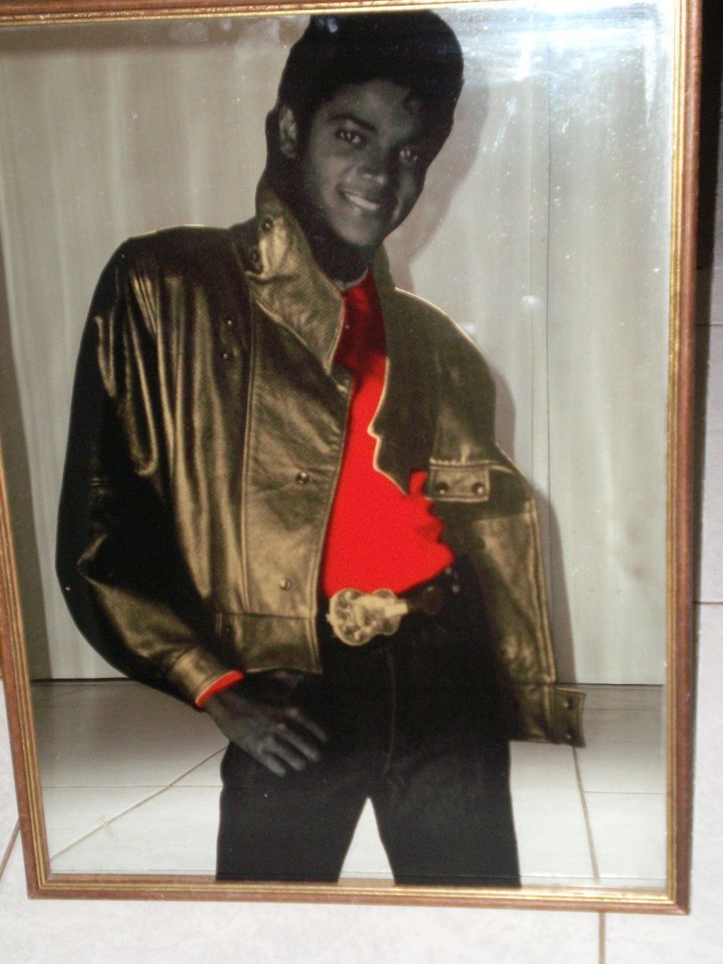 Michael Jackson Spiegel (Gebraucht) in Rümlang für CHF 189 – nur