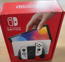 Nintendo Switch OLED 4 jeu (+ Zelda + Pokemon + Hogward))