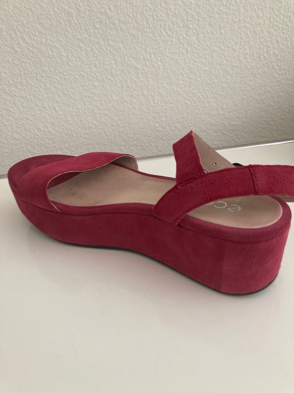 Ecco Scarpe da donna: Wildleder-Sandale pink von Ecco – Usato da Horgen venduto da Willdichhaben 2