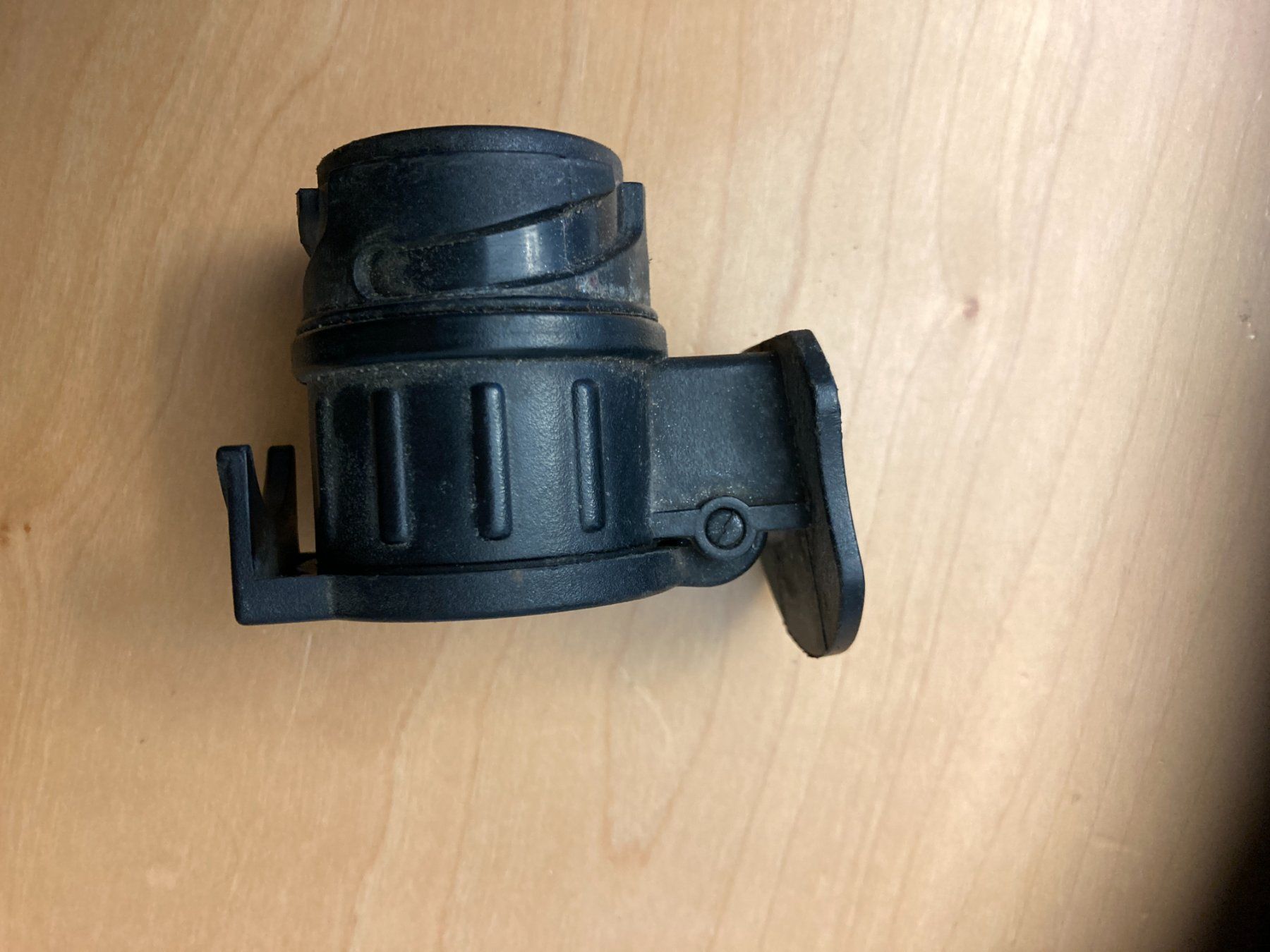 Parti ricambio per rimorchio: 12V Anhängerstecker - 13/7 Polig Adapterstecker Auto – Usato da Cham venduto da WB2223 2