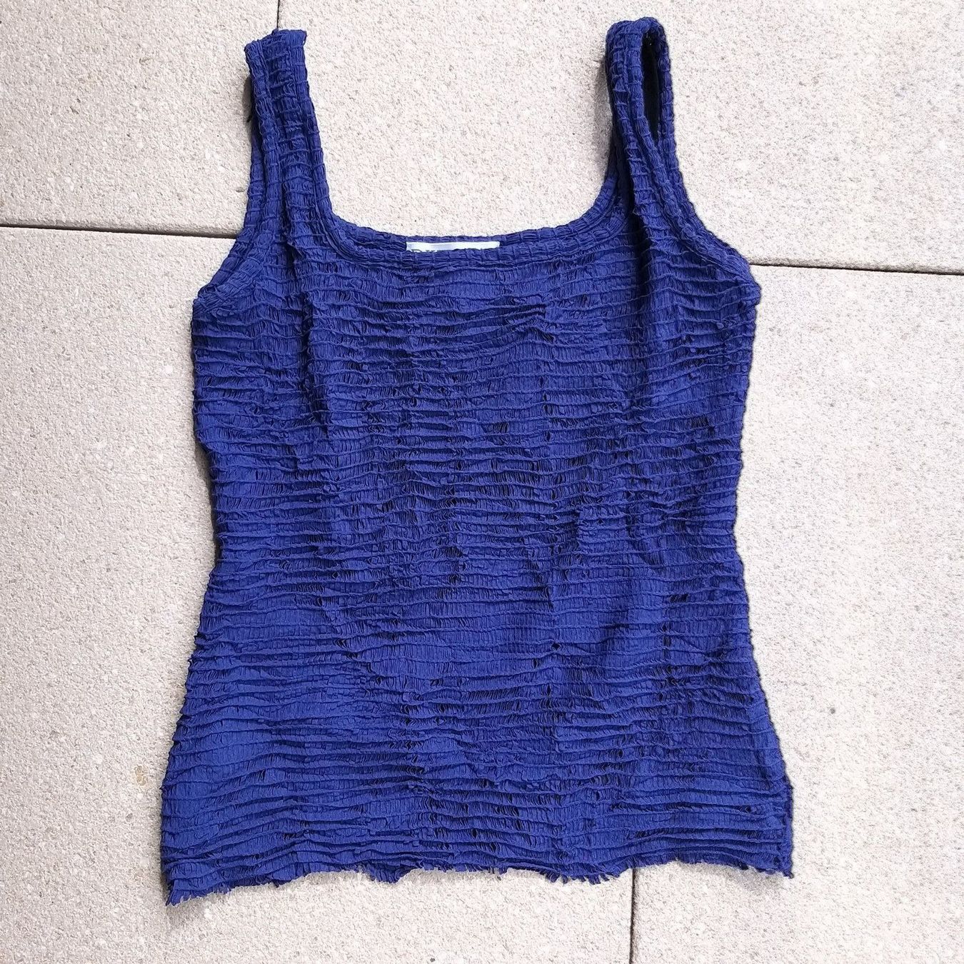 Top: DIKTON'S Top ajouré – Usato da Onnens VD venduto da Bleuet06