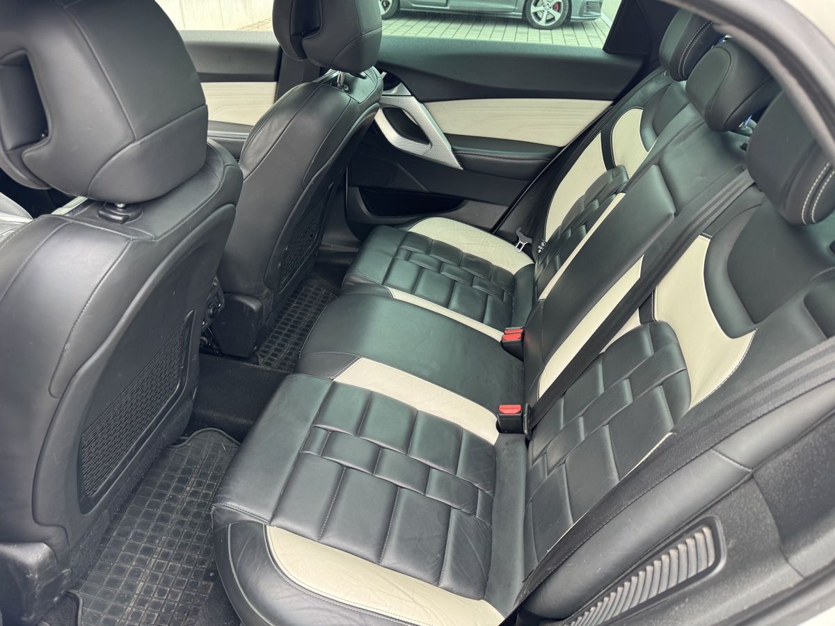 DS Automobiles Automobili: Citroen DS 5 2.0HDi – Usato da Amriswil venduto da sd123 7