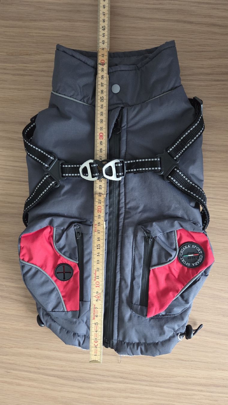 Bekleidung: Hundemantel 34cm Lang – Gebraucht aus Bätterkinden von sch_b27s