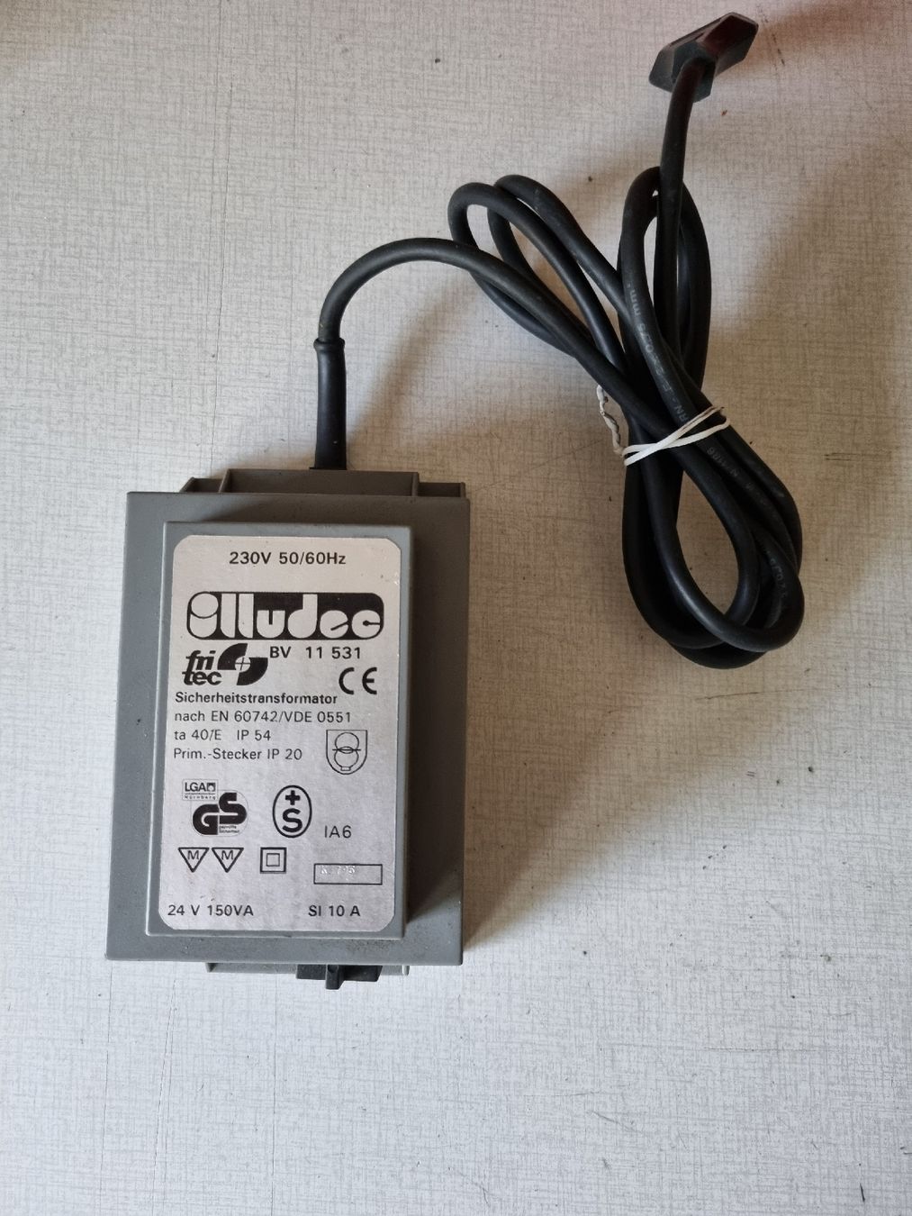 Alimentazione elettrica: Sicherheitstransformator 230V 24V 150VA 10A – Usato da Märwil venduto da heramywe 4