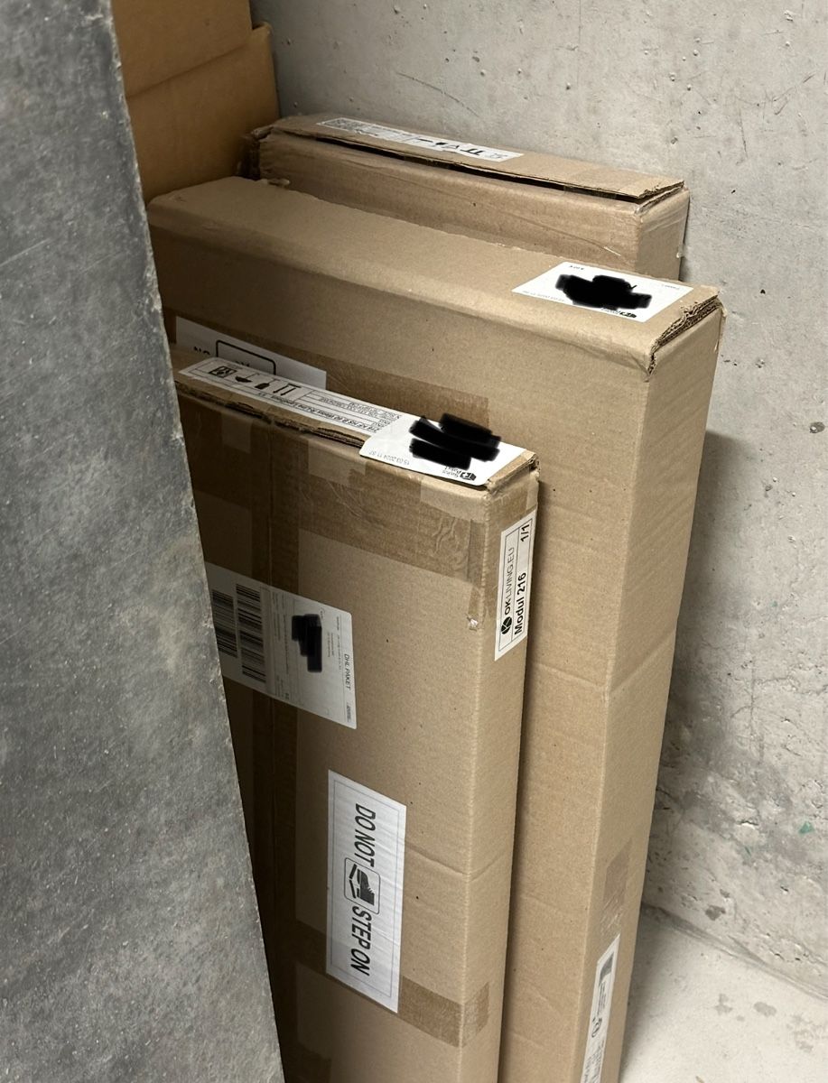 Armadi: Hängeschrank R-Line – Nuovo e nell'imballaggio originale da Pfäffikon ZH venduto da Verde12 1