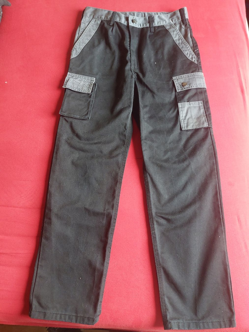 Pantaloni: Arbeitshose Kinder – Usato da Ebersecken venduto da niti73