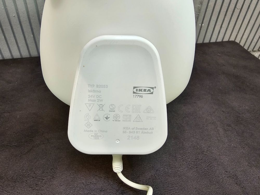 IKEA ISKÄRNA Tischleuchte bunte LED Multi Color Table Lamp Kaufen auf