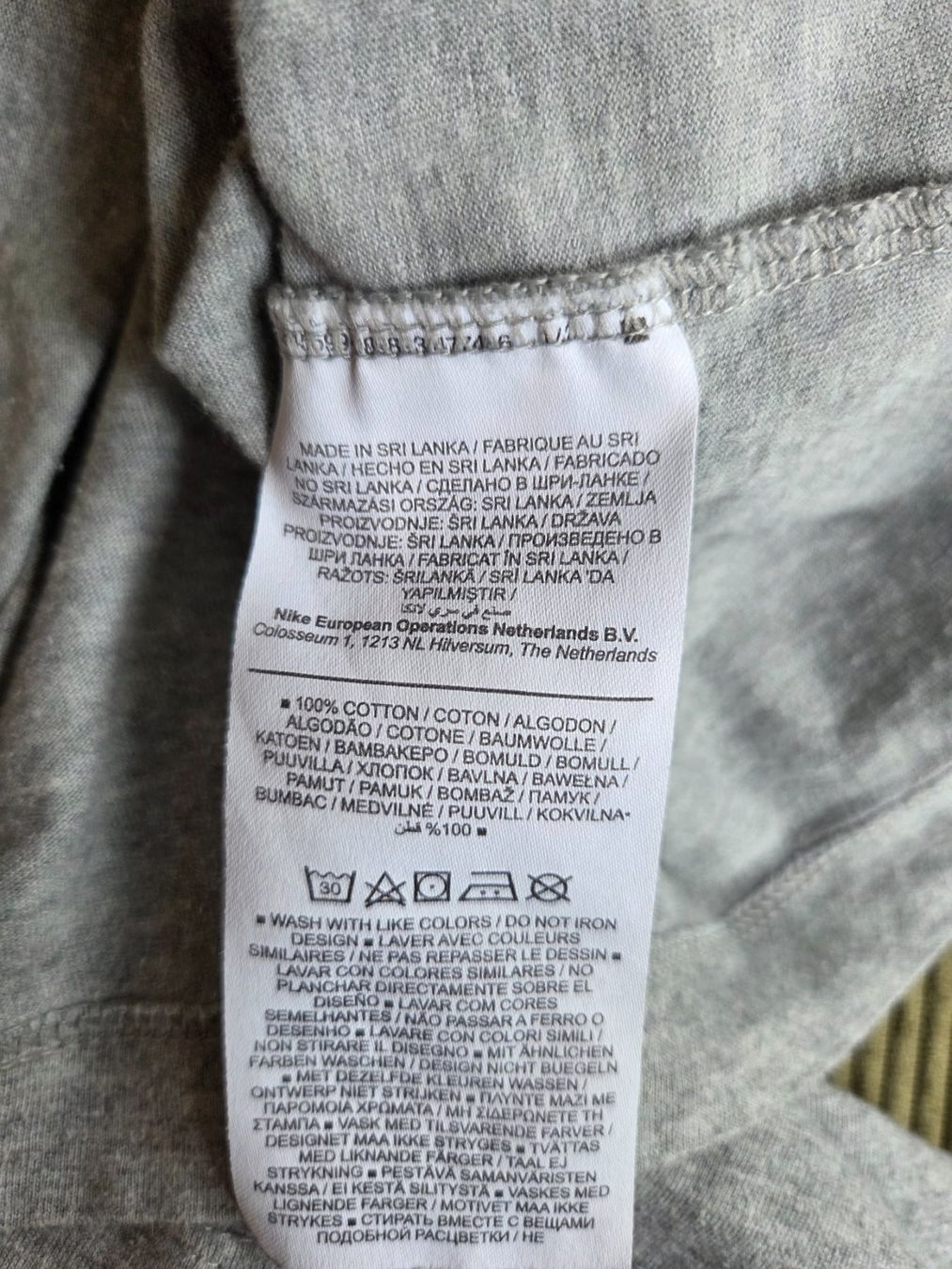 Nike T-shirt: Nike Just Do It T-Shirt - L – Usato da Bern venduto da -Aniko- 5