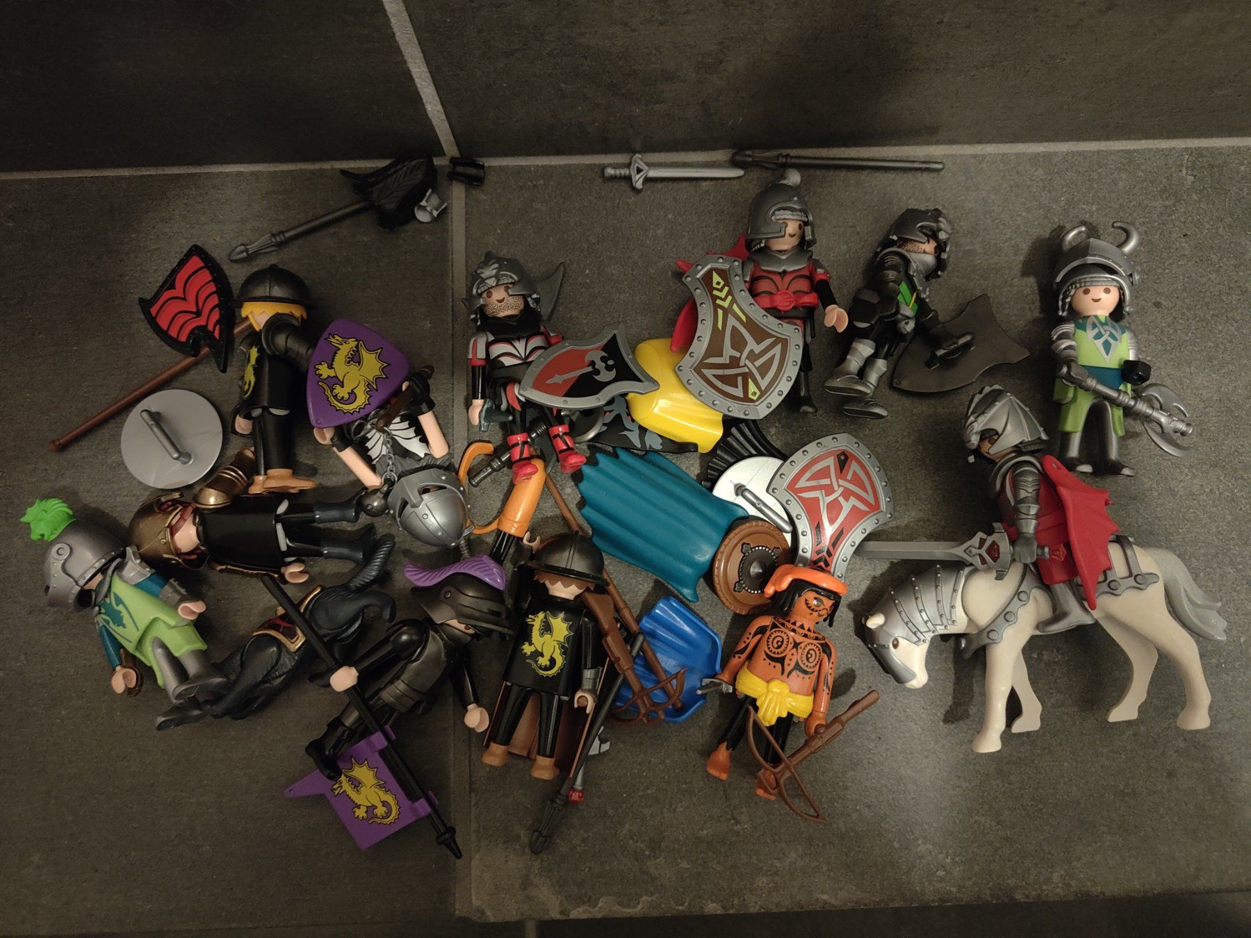 Playmobil Giocattoli: Playmobil Ritterburg – Usato da Zuzgen venduto da rom_g2sk 2
