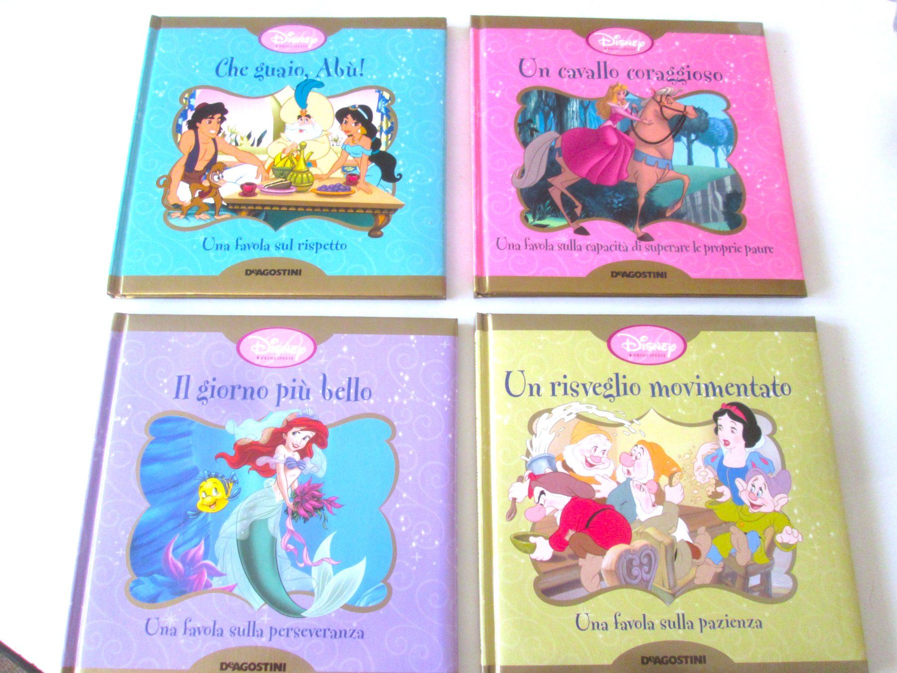 Libri: 4 neue Disney-Märchenbücher – Nuovo (secondo la descrizione) da Sementina venduto da babucia