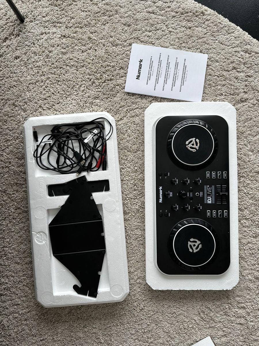 Numark Mischpulte: Numark iDJ LIVE II DJ Controller gebraucht – Neu (gemäss Beschreibung) aus Hilterfingen von jmrhrt 2