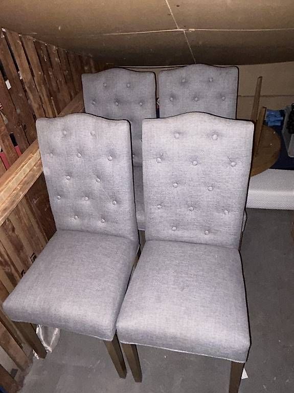 Chaises: 4 Essstühle – D'occasion à Basel par irm_kbw8 1