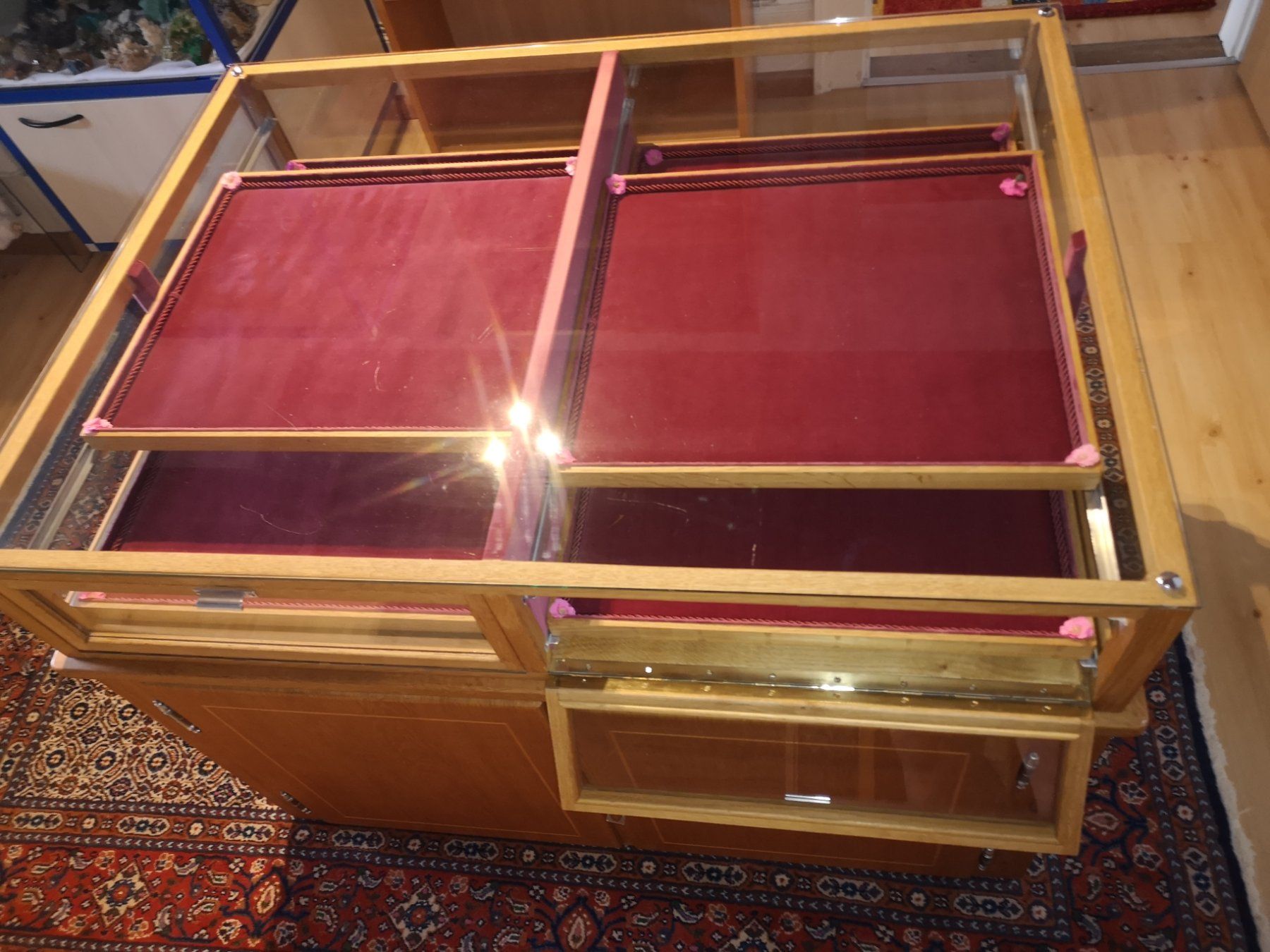 Vetrine: Vitrine aus den 1950 – Usato da Ormalingen venduto da Egra0 2