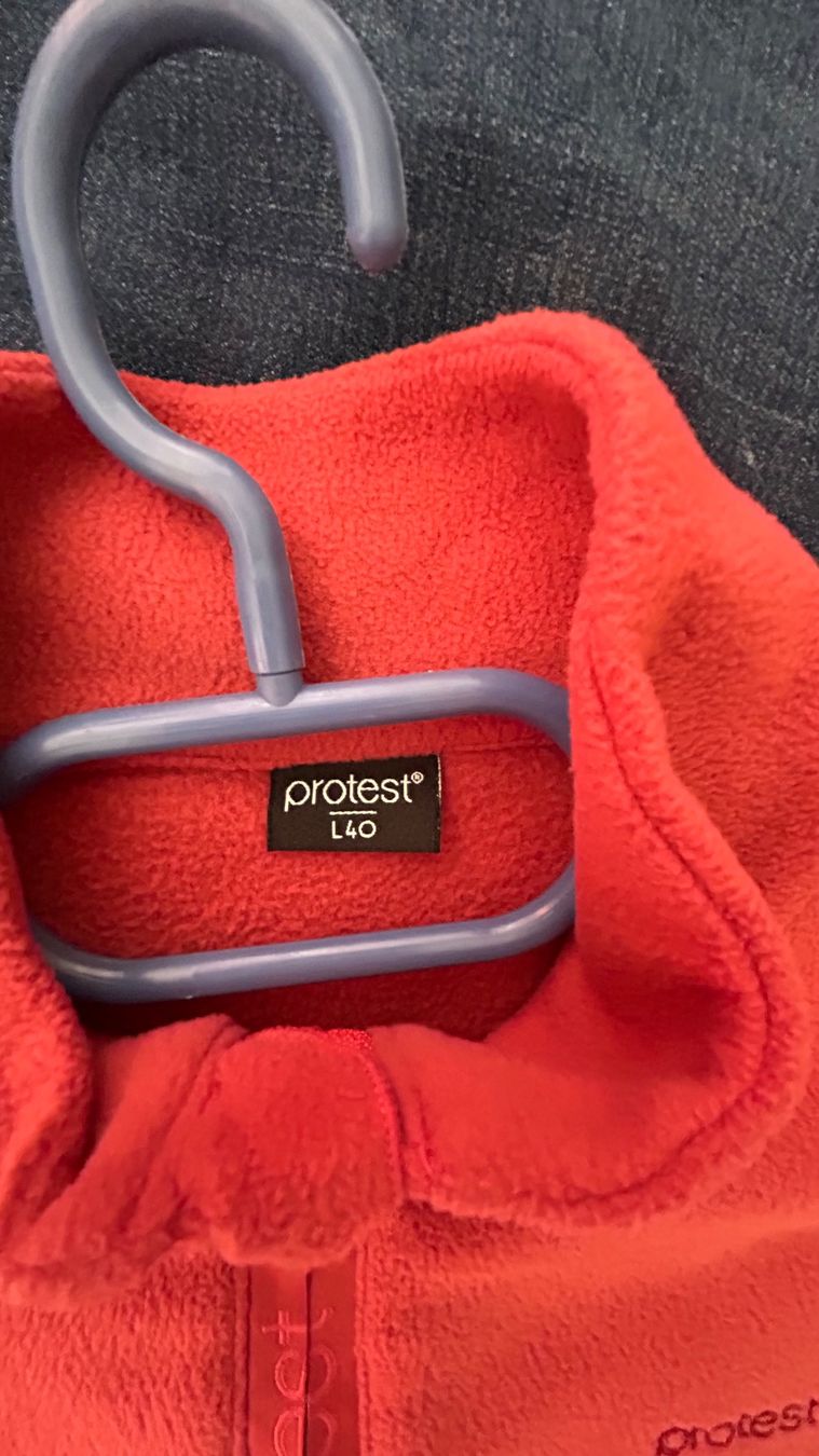 Protest Maglioni & Felpe: Fleecepulli von Protest – Usato da Rheinfelden venduto da luminis78 2
