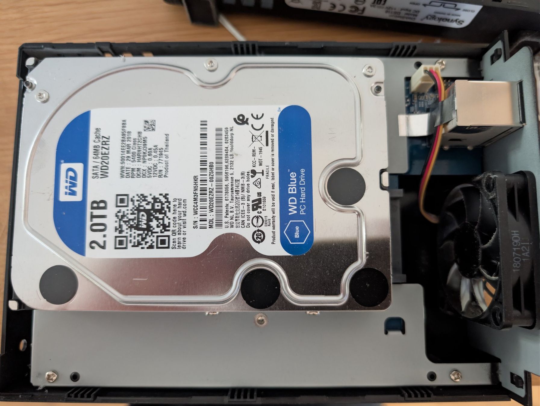 Synology Server: Synology DS 118 mit 2 TB Festplatte – Gebraucht aus Heitenried von Adizollet 4