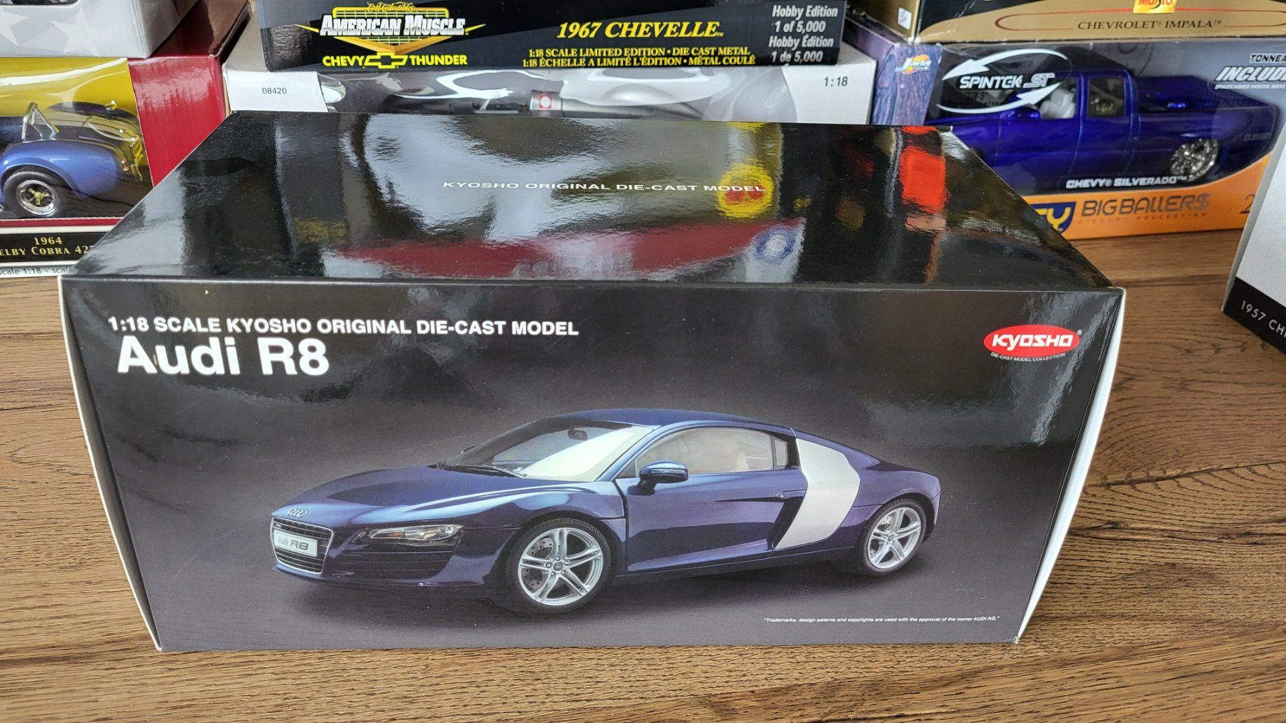 Kyosho Modellini d'auto: Audi R8 1:18 Kyosho – Usato da Rothrist venduto da Juana5 9
