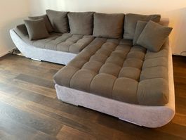 Ecksofa mit Bettfunktion, anthrazit/grau, neuwertig.