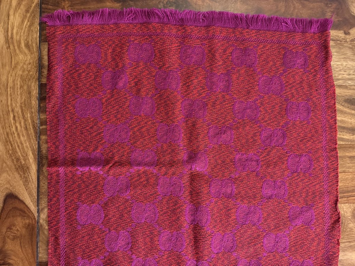 Gucci Foulard & Sciarpe: Gucci Schal roti / pink – Nuovo (secondo la descrizione) da Dietikon venduto da _cfic_ 2