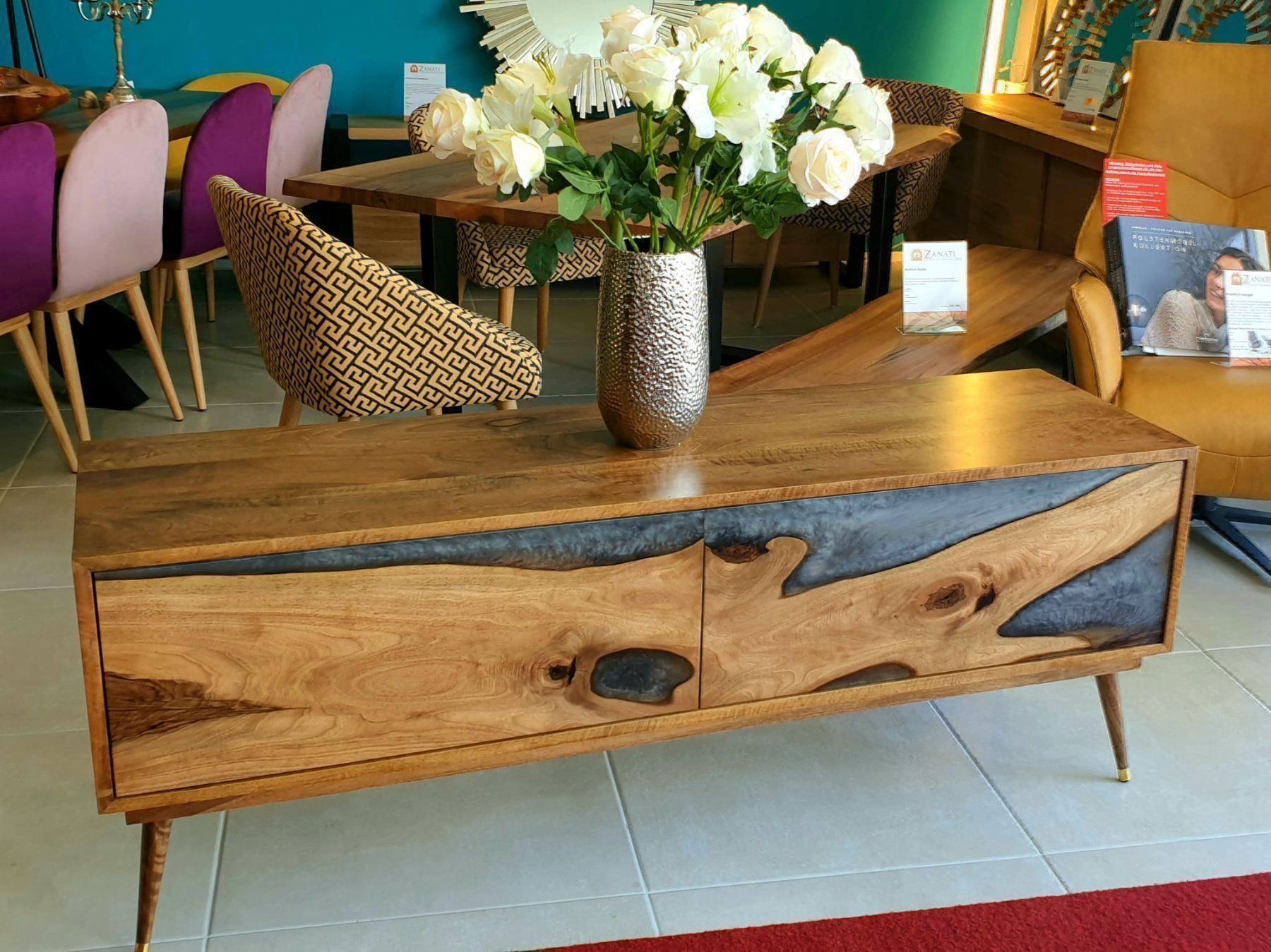 Mobili TV: Lowboard / Kommode Grey Walnut Epoxid AUSVERKAUF – Nuovo (secondo la descrizione) da Gerlafingen venduto da ZANATI_Design 2