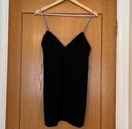 Zara Dress Size M NP: 99.-