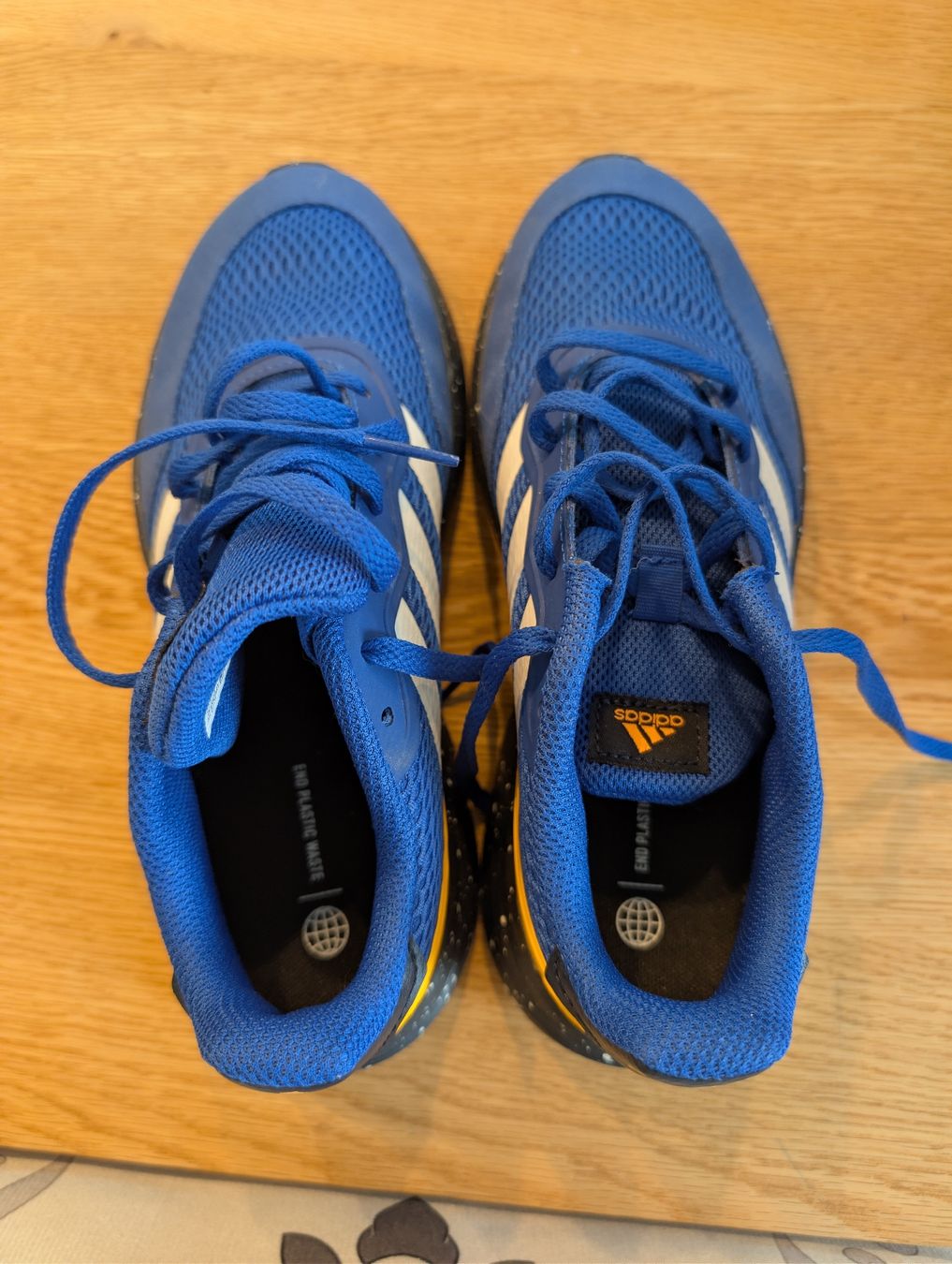 Adidas Scarpe da uomo: Adidas Turnschuhe Grösse 37 1/3 – Nuovo (secondo la descrizione) da Büren an der Aare venduto da bbu22 1