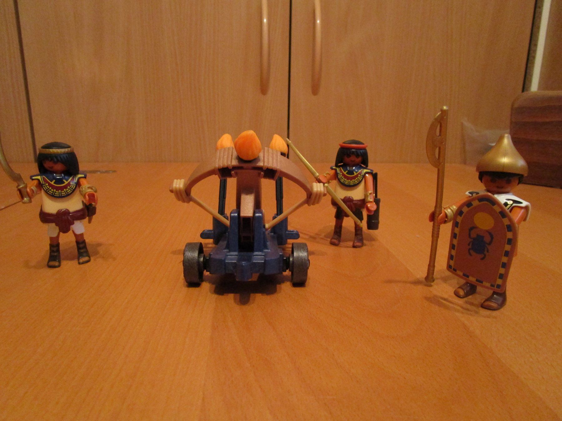 Playmobil Spielzeuge: Playmobil  -  Aegypter mit Feuerballiste – Gebraucht aus Wetzikon ZH von Storchadebar