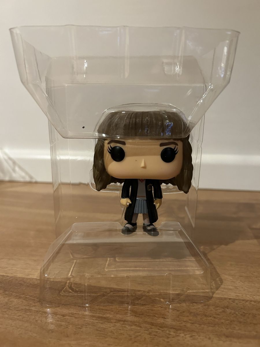 Funko Statuette: Funko Pop Harry Potter Hermione Granger – Usato da Villars-le-Terroir venduto da bre_5rxb 1