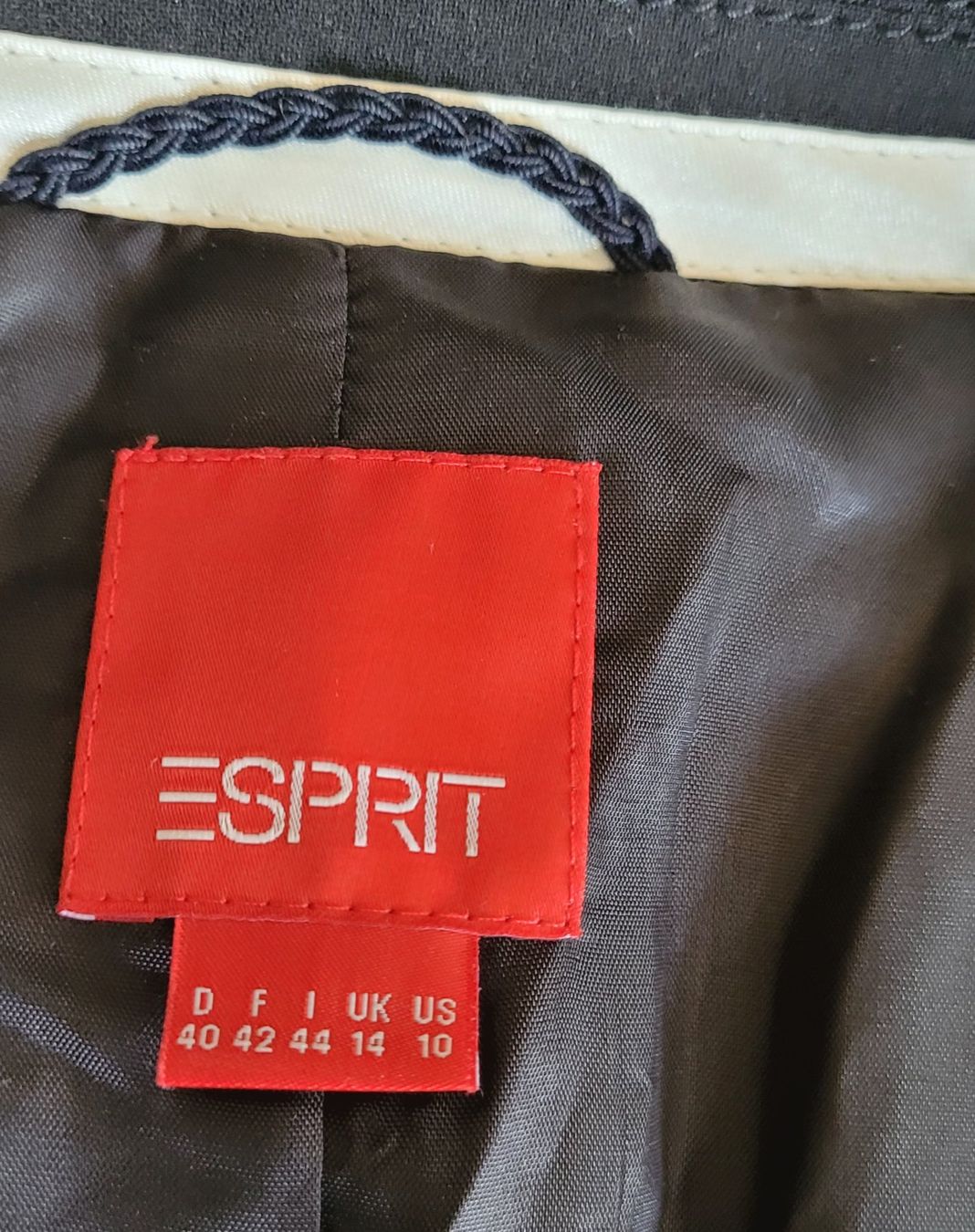 Esprit Jacken: Esprit Blazer Gr. 40 neuw. Schwarz – Gebraucht aus Füllinsdorf von Sunnebliemli7 3