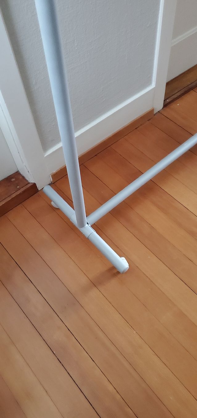 Garderobe: Kleiderständer – Gebraucht aus Zuchwil von borki_13 1